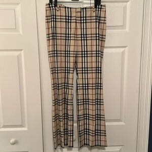 Burberry Size 10 USA